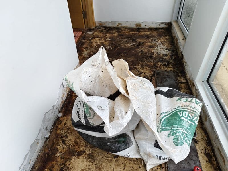 Tile and Doorframe Hacking for Residential Property at Shelford Road - Image 7