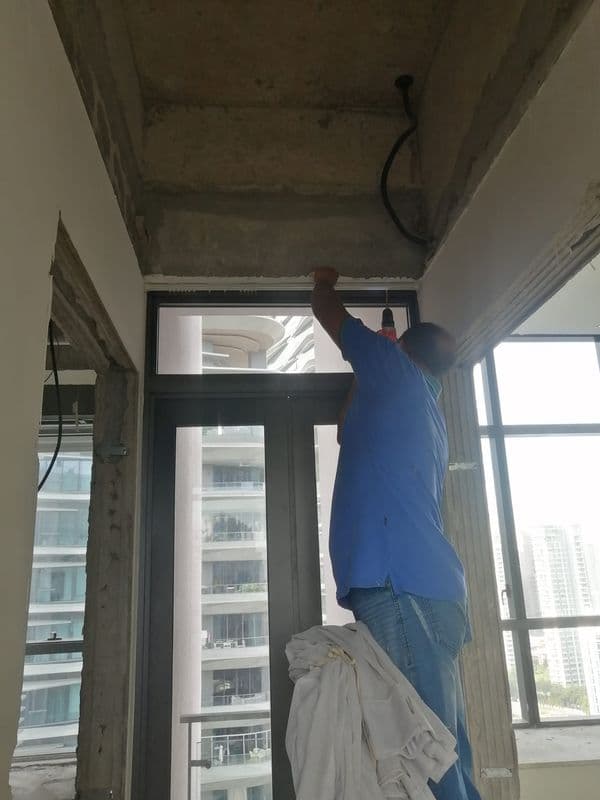 False ceiling and wall cornice hacking process Singapore