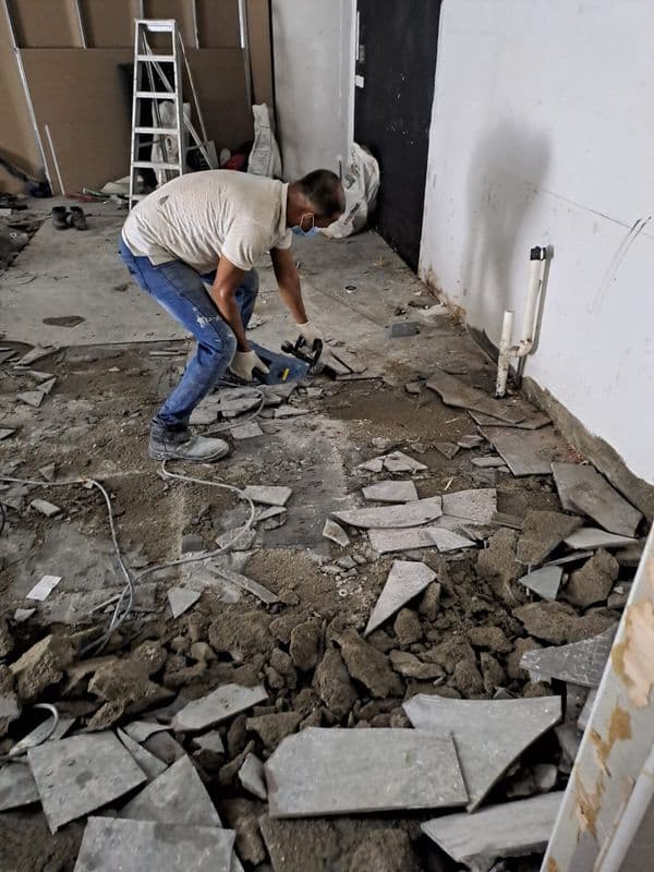 F&B Shop Reinstatement Services for Commercial Property at Eunos - Image 8