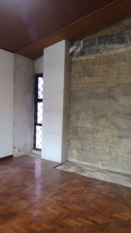 Wall Hacking and Tile Removal for Residential Property at Parry Avenue