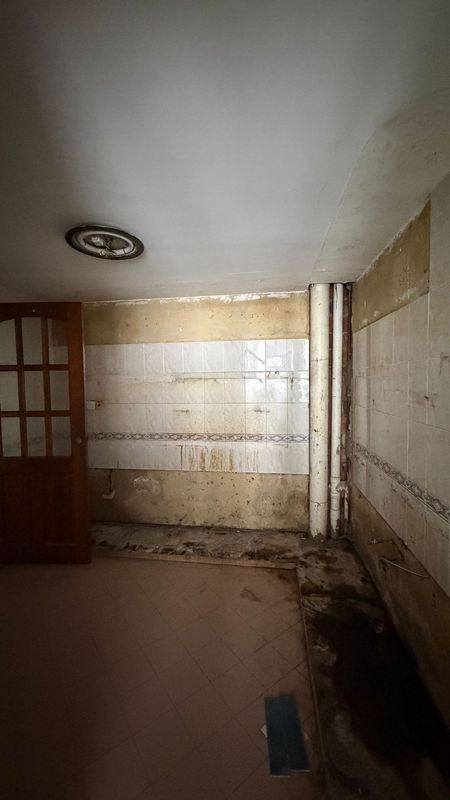 Built-in Carpentry and Cabinet Removal for Residential Property at Kim Keat - Image 4
