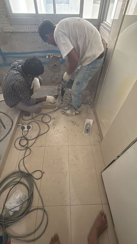 Built-in Carpentry and Tile Removal for Residential Unit at Serangoon Avenue 3 - Image 7