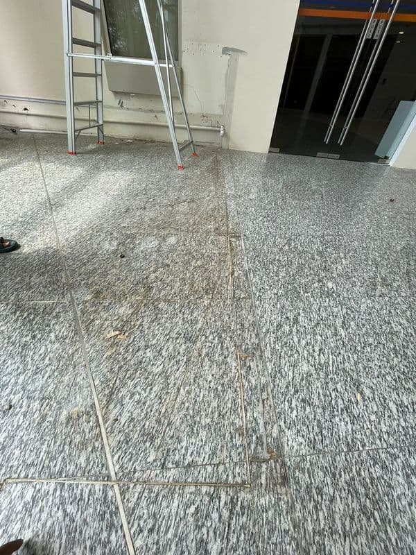 F and B Shop Reinstatement Services for commercial F and B at Conservatory Drive - Image 3