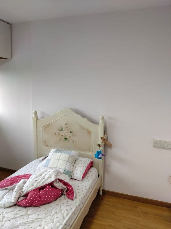 Whole Room Painting and Wall Makeovers for Residential HDB at Marine Terrace - Image 7