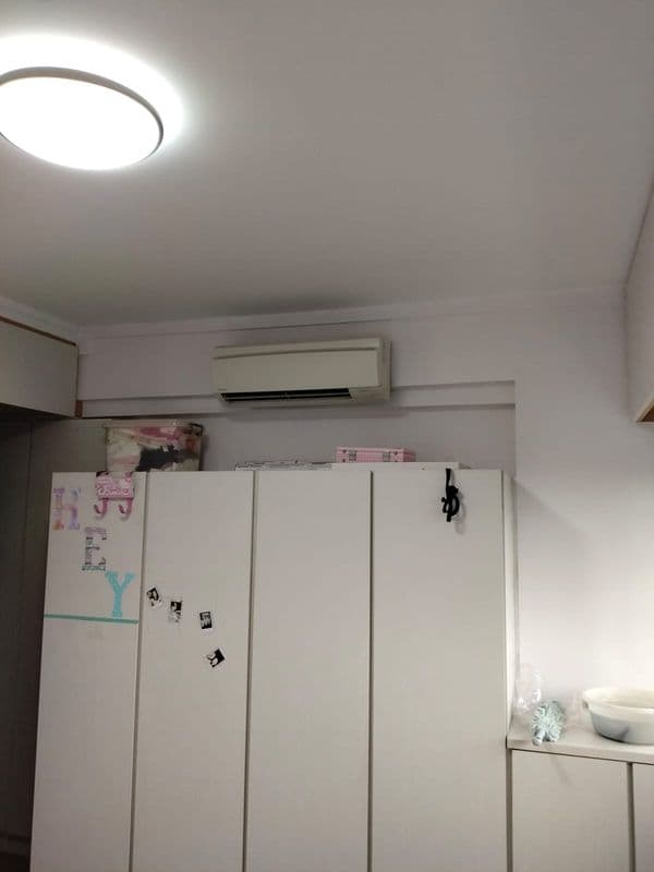 Whole Room Painting and Wall Makeovers for Residential HDB at Marine Terrace - Image 8