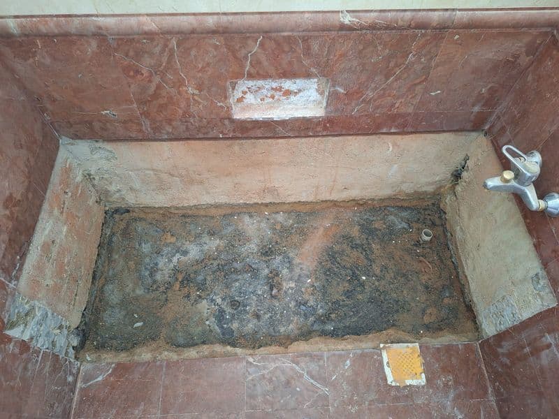 Bathroom Tiles & Bathtub Hacking Services for Residential Property at Eden Grove - Image 2