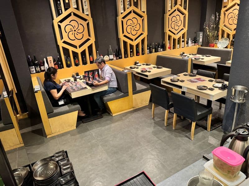 General Dismantling and Disposal Services for Commercial at CBD Singapore