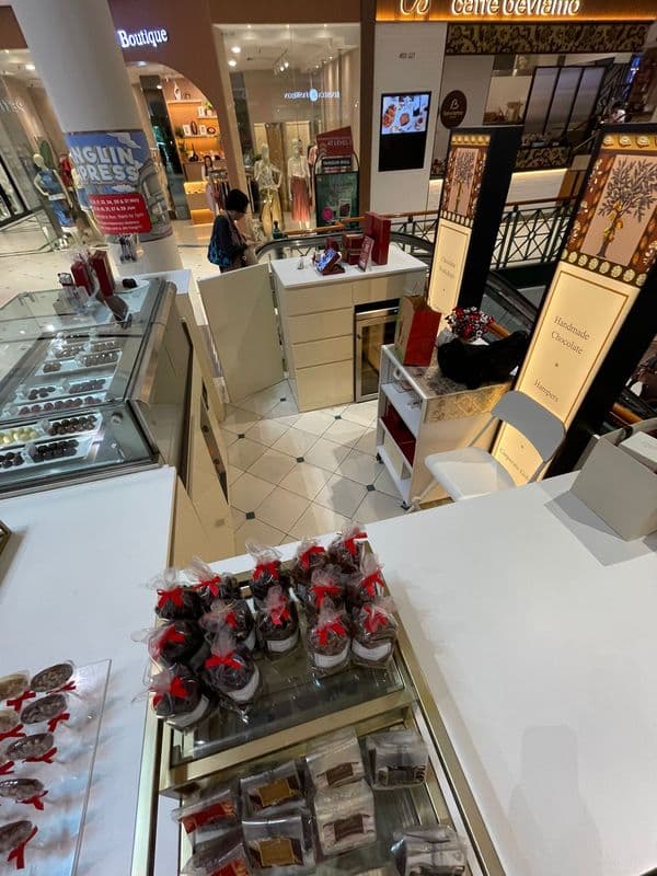 Built-in Counter Dismantling for commercial F&B at Tanglin - Image 9