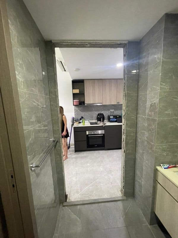 Door Frame & Door Removal Services for Residential Property at Kent Ridge Hill Residences - Image 3