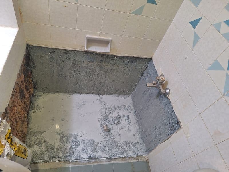 Bathroom Tiles & Bathtub Hacking Services for Residential Property at Sin Ming Road