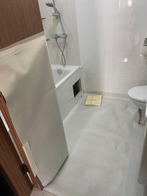 Bathroom Tiles & Bathtub Hacking Services for Residential Property at Bukit Batok - Image 4
