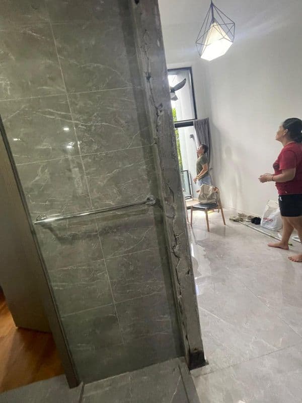 Door Frame & Door Removal Services for Residential Property at Kent Ridge Hill Residences - Image 6