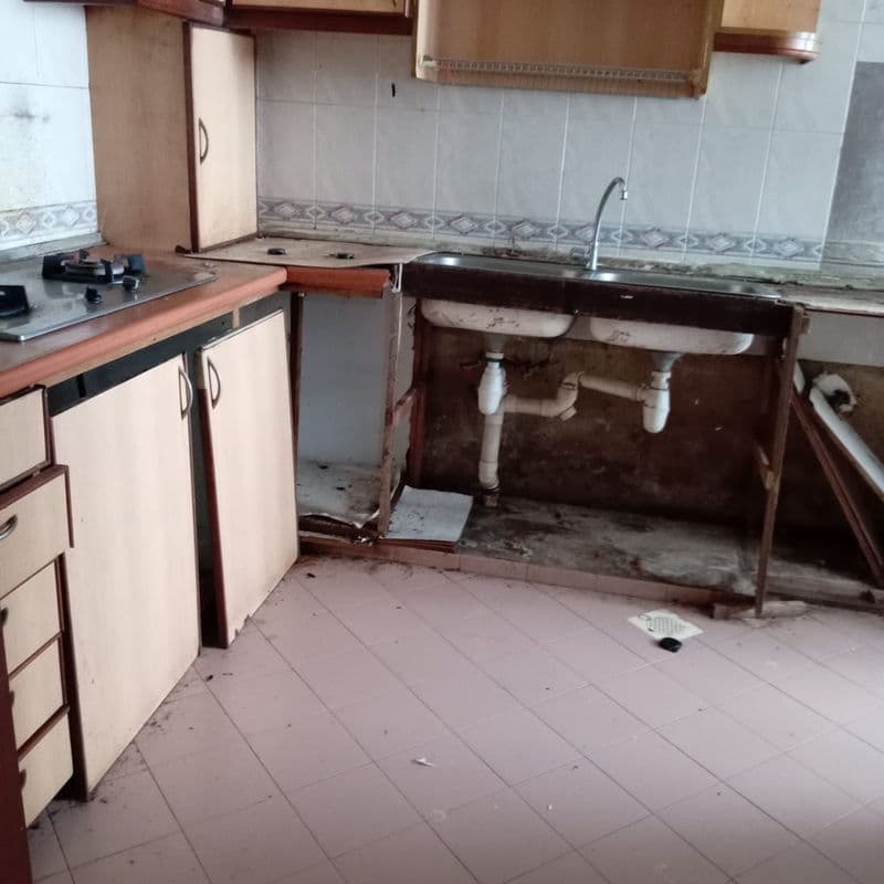 Built-in Carpentry and Cabinet Removal for Residential Property at Kim Keat - Image 3