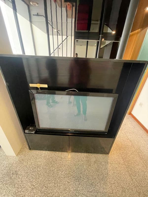 Kitchen Built In Cabinet Removal for Residential Condo at Punggol Central - Image 2